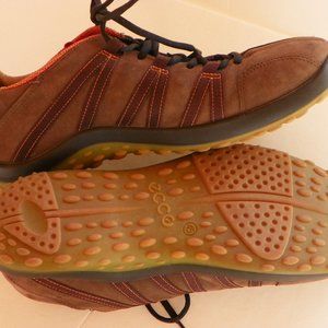 Ecco Classic Lthr. Walking/Athletic Shoes  11.5 US